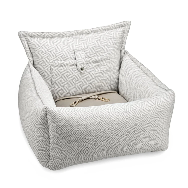 florence-carseat-white1.jpg