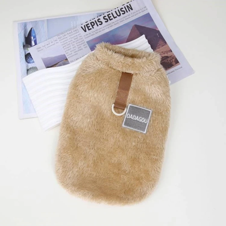 Ubranko Furry beige 1.jpg