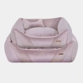 wygodne-legowisko-dla-psa-petstories-lyon-pink.webp