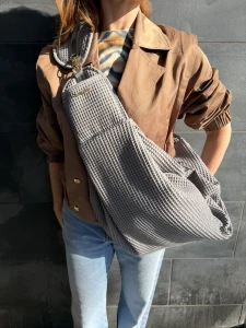 Przewiewna listonoszka dla psa  Petstories Lumi Sling Grey